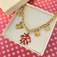 Charger l'image dans la galerie, Collier Mila chaine cordage corail rouge poissons et coquillages
