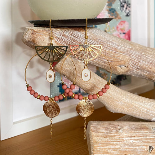 Boucles d'oreilles Maria Créole sequin blanc perles terracotta