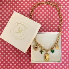 Charger l'image dans la galerie, Collier Maéva lune vierge croix vert