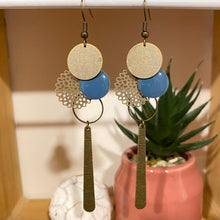 Charger l&#39;image dans la galerie, Boucles d&#39;oreilles Elena bronze bleu orage