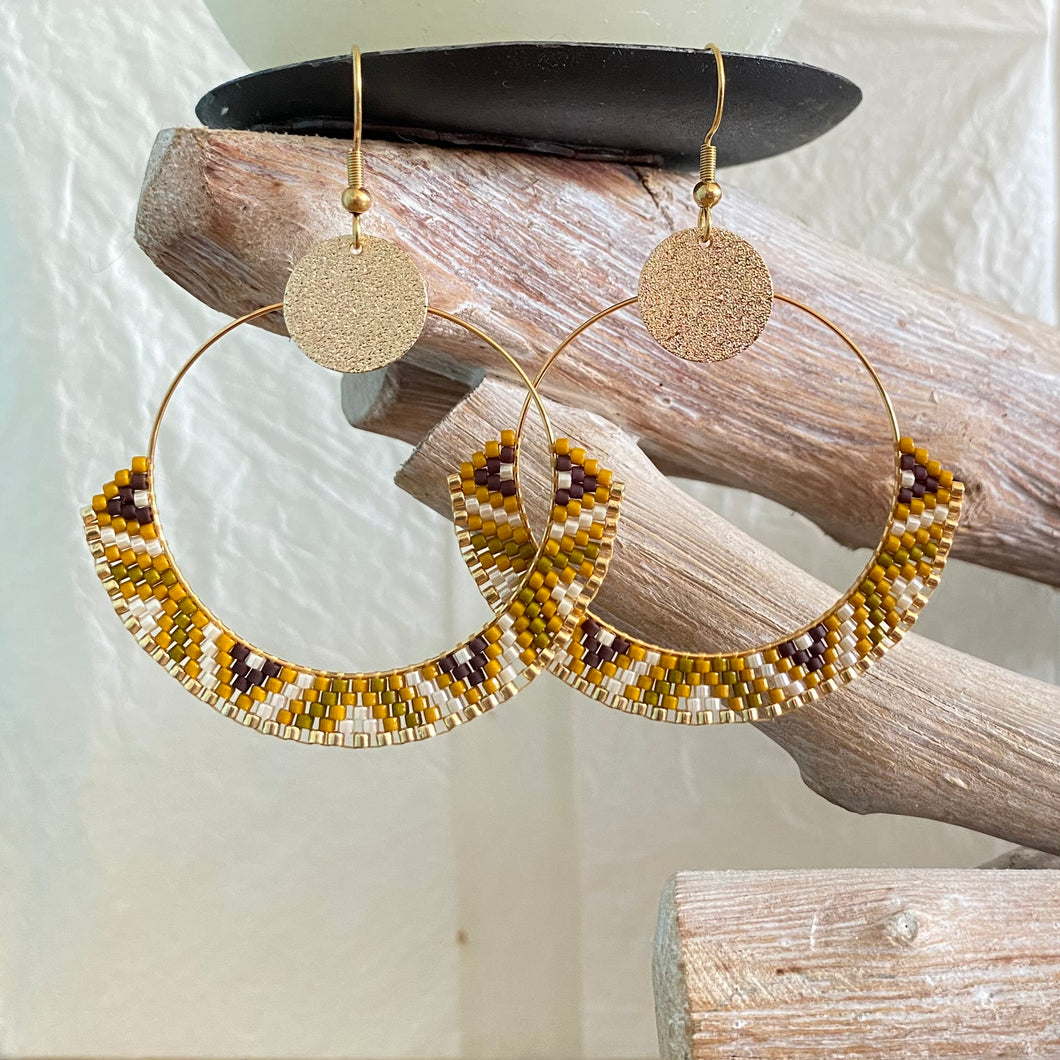 Boucles d'oreilles Emma créole tissage miyuki moutarde