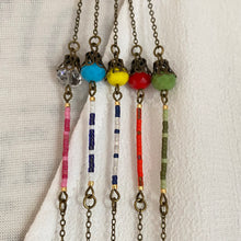 Charger l&#39;image dans la galerie, Sautoir Azia bronze Perle verre donut facettée rose bleu jaune rouge vert olive