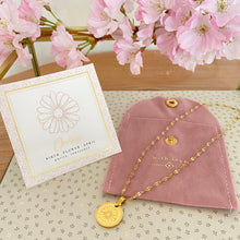 Charger l&#39;image dans la galerie, Collier Paloma - Fleur de naissance avril