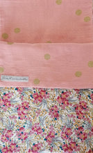 Charger l&#39;image dans la galerie, Foulard Liberty rose - Gin&#39;Hirondelle