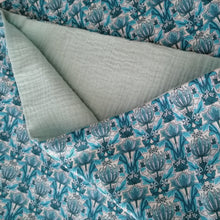 Charger l&#39;image dans la galerie, Snood double tour Liberty Danuna double gaze vert d&#39;eau