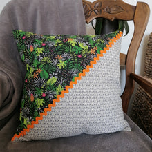 Charger l&#39;image dans la galerie, Coussin oasis carré croquet orange