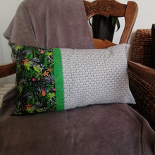 Charger l&#39;image dans la galerie, Coussin oasis et éventails  dentelle verte