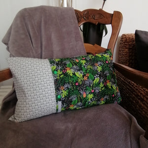 Coussin oasis et éventails dentelle verte dos